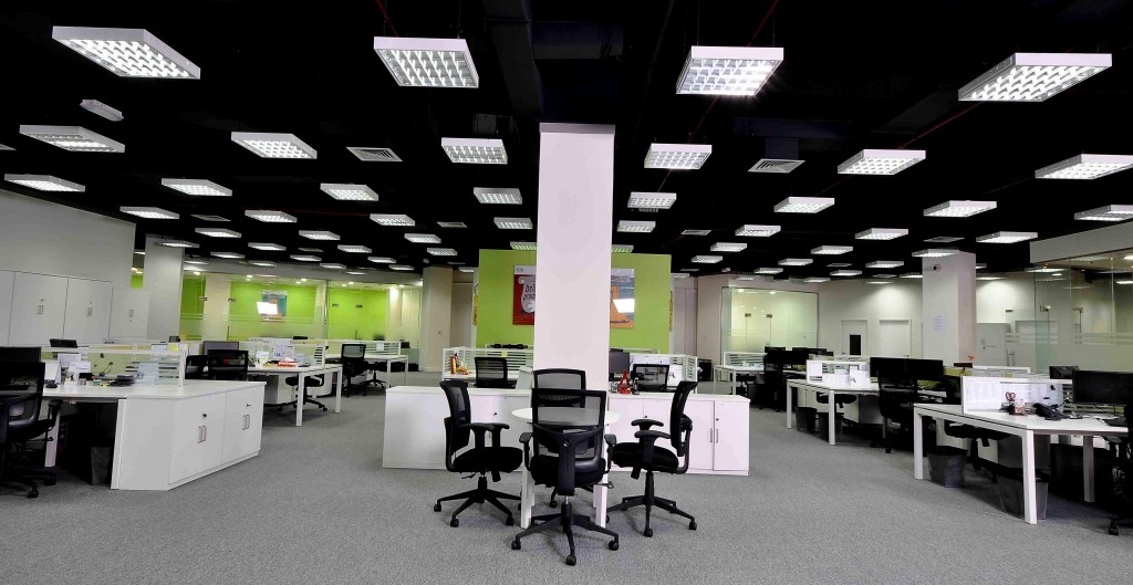 Noisy Working Environment Headset Solutions